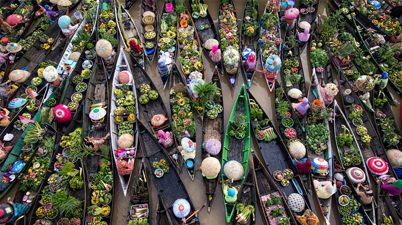 floating markets in Asia