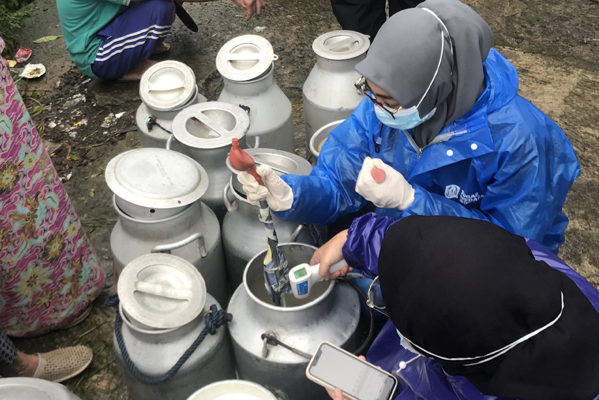 Researchers test milk quality