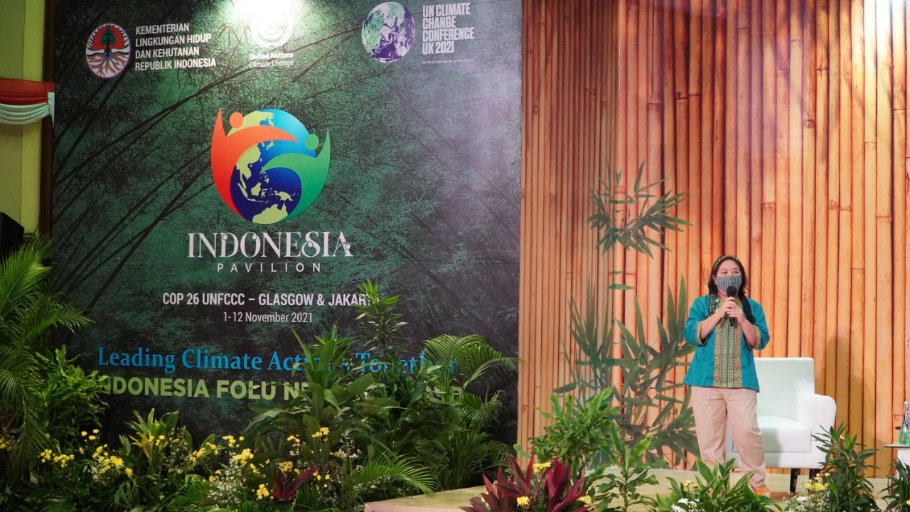 Indonesian researcher speaking 