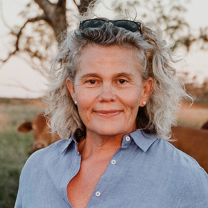 photo of Fiona Simson