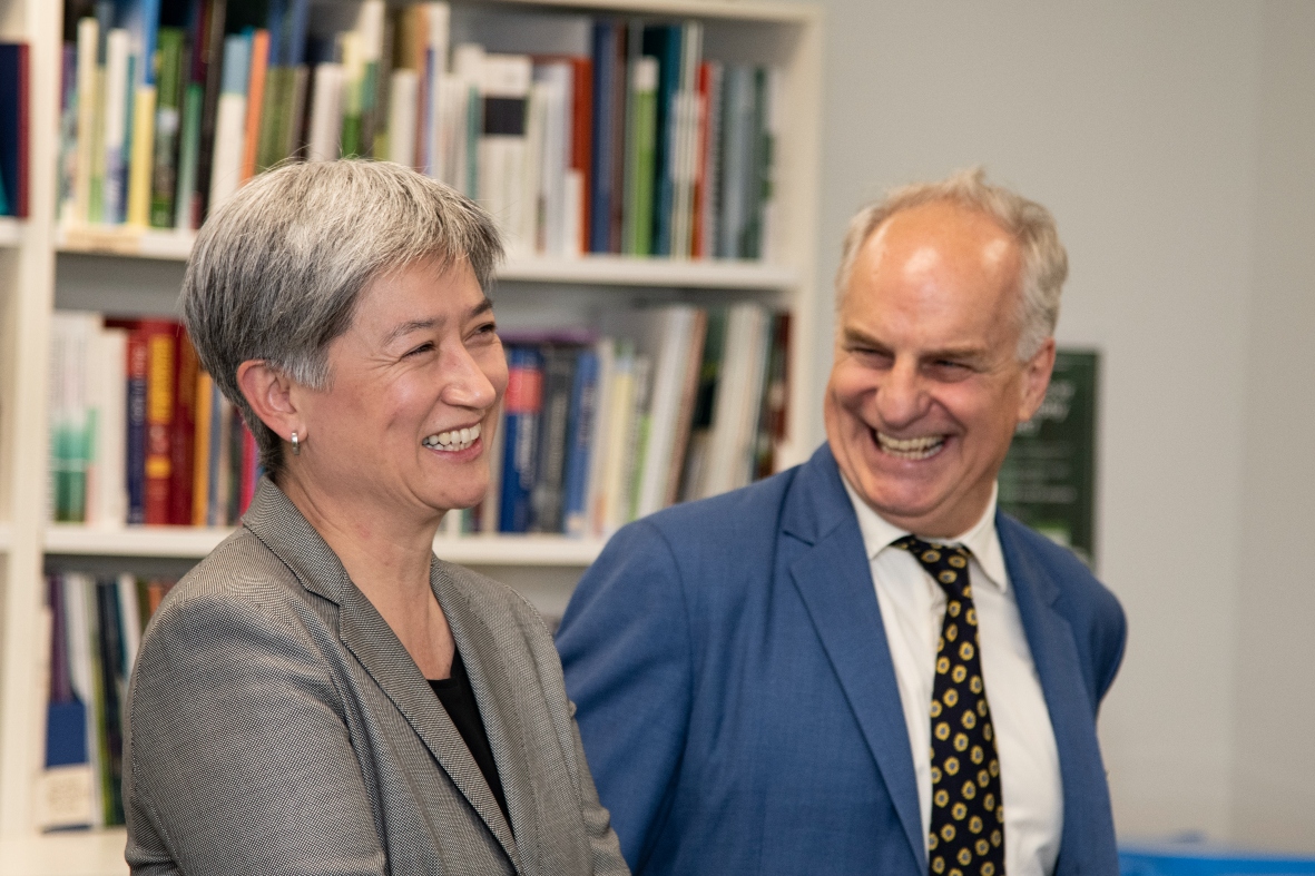 Minister for Foreign Affairs, Senator the Hon Penny Wong, and ACIAR CEO, Professor Andrew Campbell, laughing together.