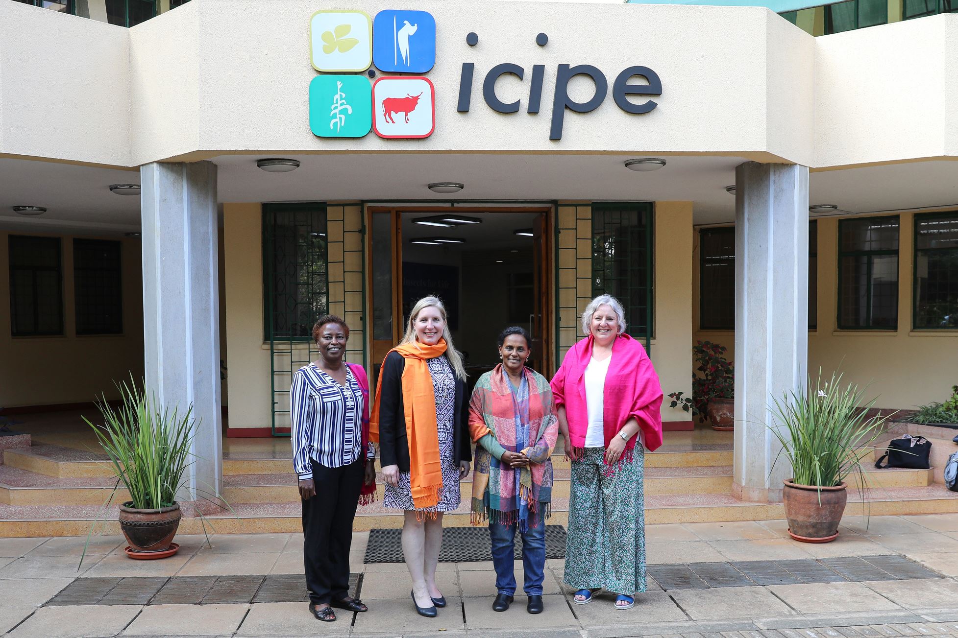 Director-General of icipe, Dr Segenet Kelemu (centre right) hosts ACIAR staff at icipe headquarters in Nairobi, Kenya in June 2023. ACIAR staff include Regional Manager for Eastern and Southern Africa Dr Leah Ndungu (left), Manager for Multilateral Engagement Dr Julianne Biddle (centre left) and General Manager, Outreach and Capacity Building Ms Eleanor Dean (right). 
