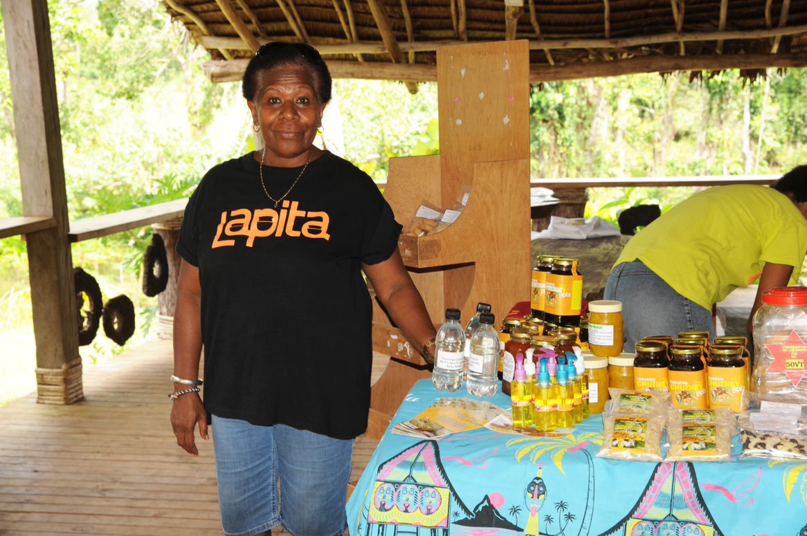 Ms Votausi Mackenzie-Reur, director of Lapita Café, using traditional Ni-Vanuatu produce. 