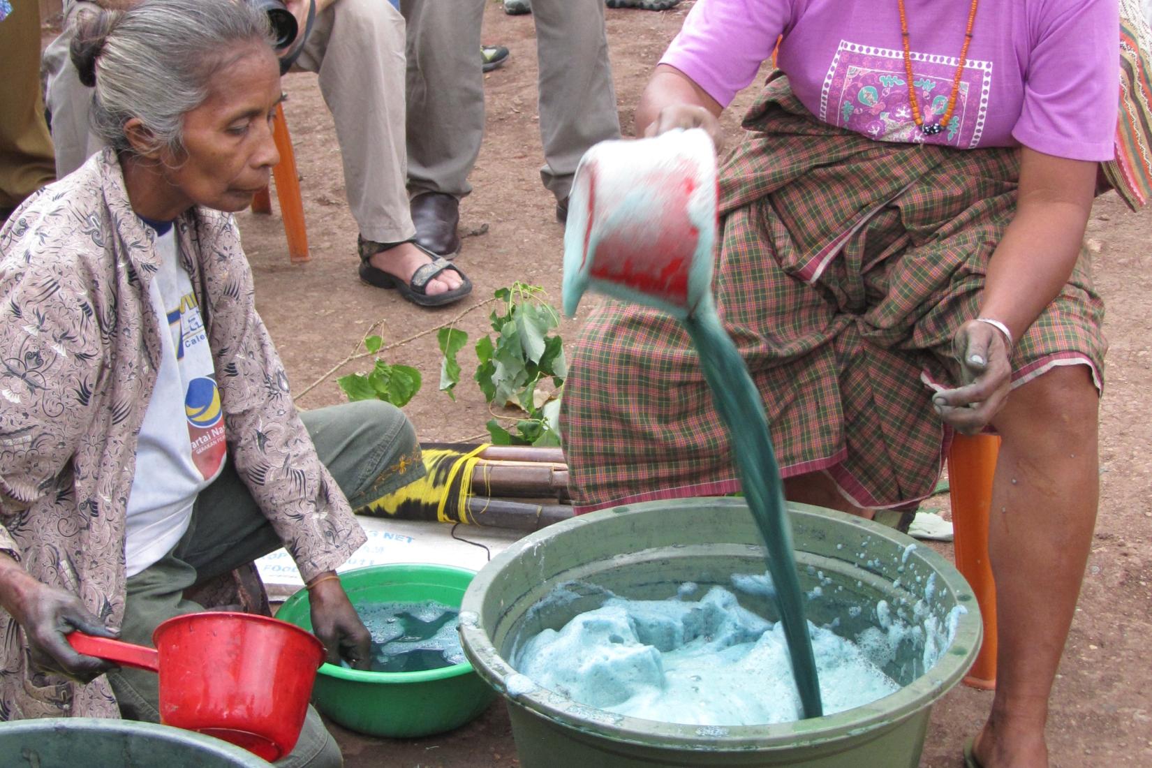 Making Dye