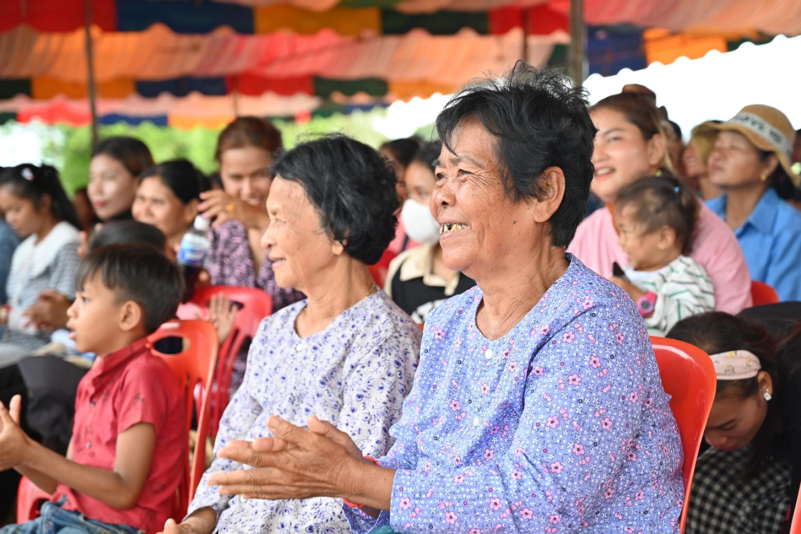 Over 500 guests, including locals from surrounding villages, gathered for the opening of the Sleng Fishway on 1 November 2023. The event marked a significant milestone in Cambodia's efforts to conserve fish populations and support local communities.