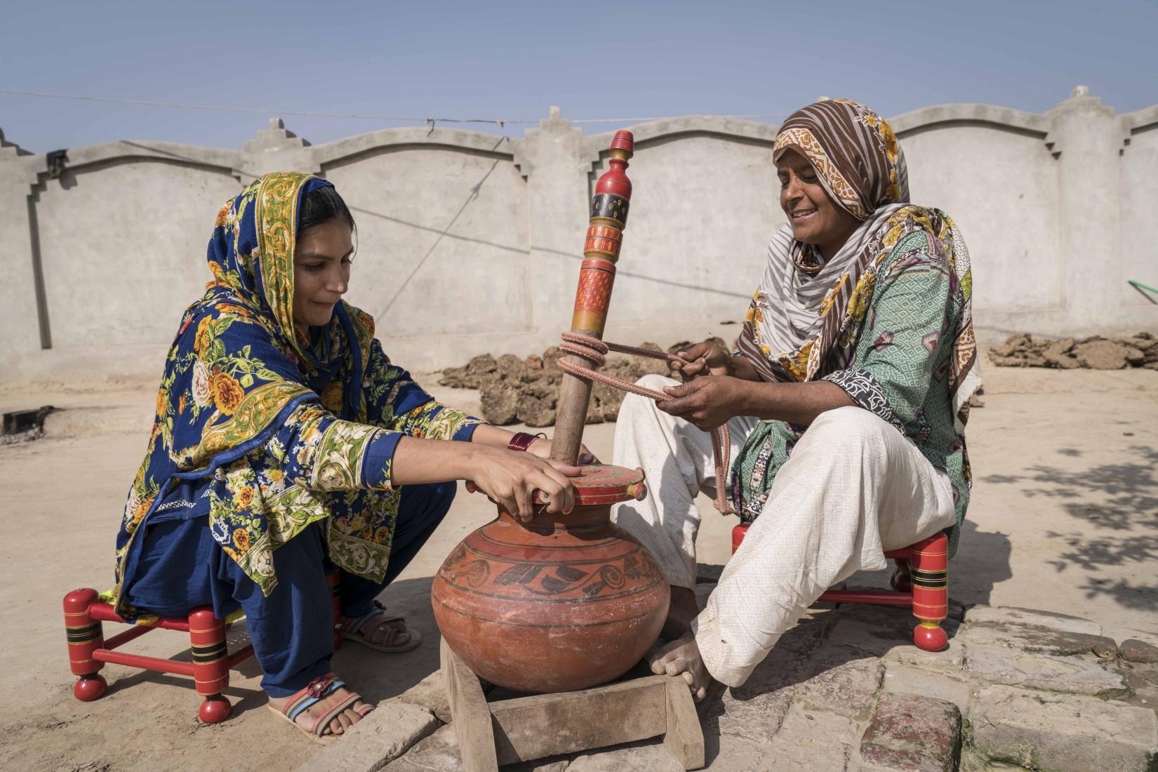 Pakistani dairy farmers 
