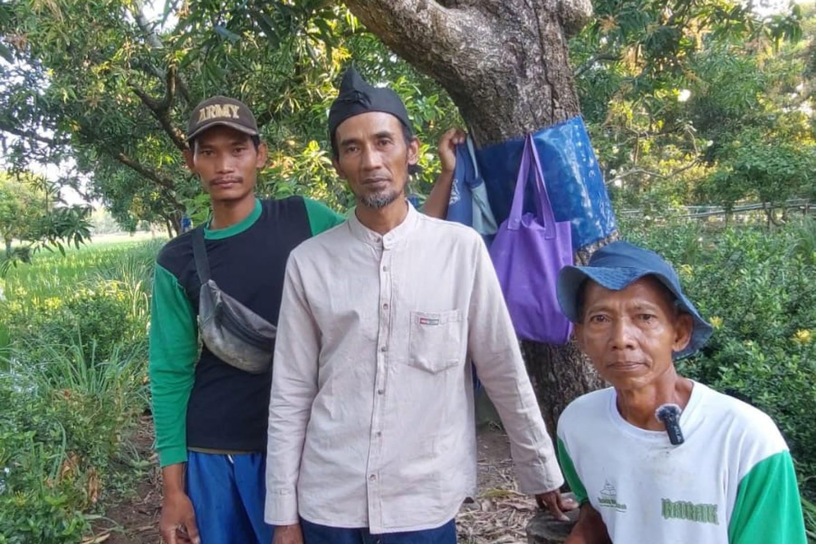 Angling Darma farmers at Krasak Village