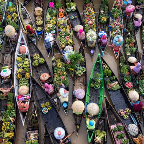 floating markets in Asia