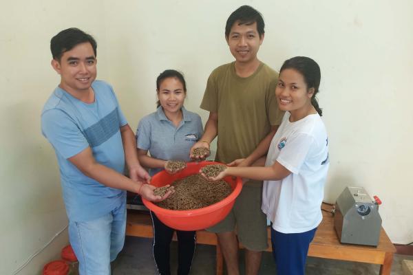 After returning to Cambodia following training in Indonesia, the participants have been able to make their own experimental feeds for finfish.